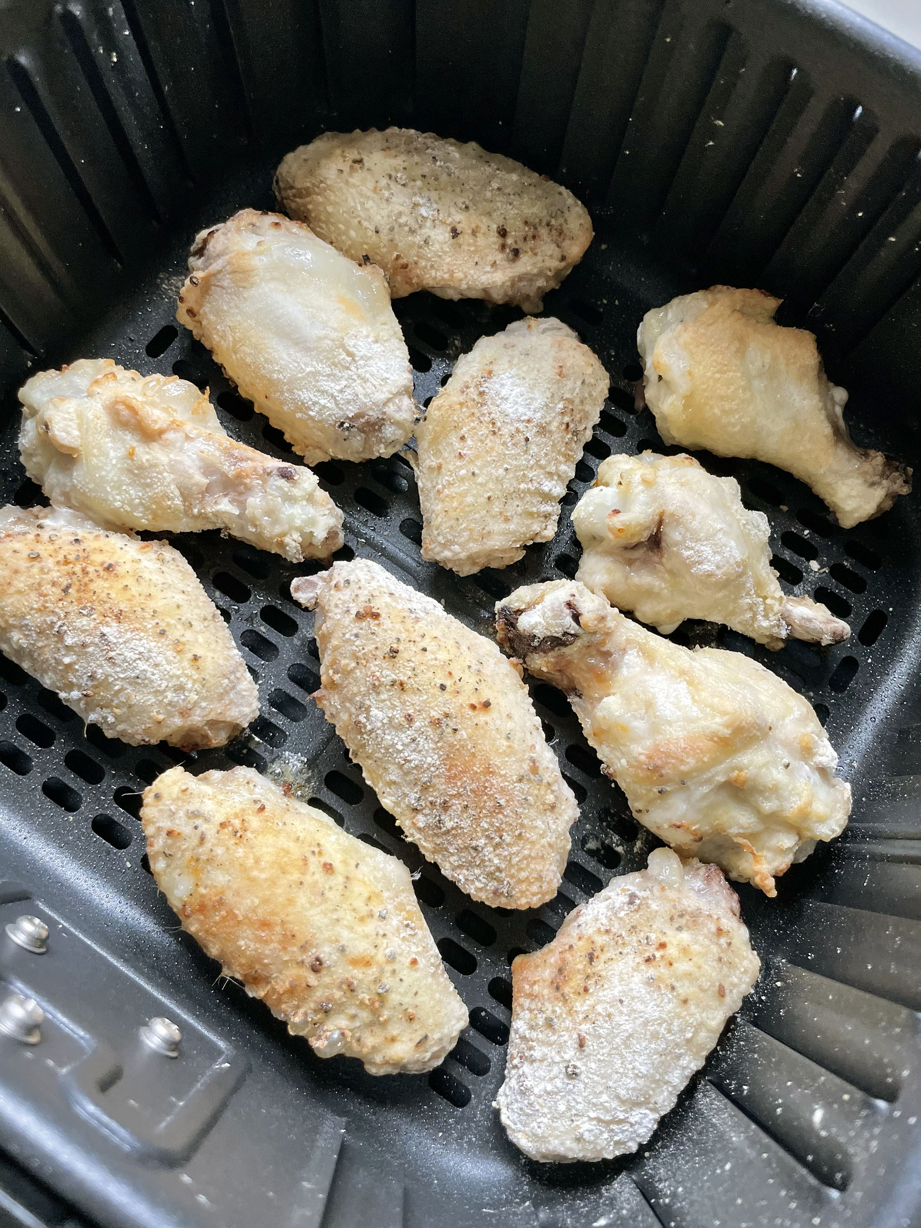 Wing Showdown Air Fry vs. Deep Fry » Djalali Cooks up a Challenge