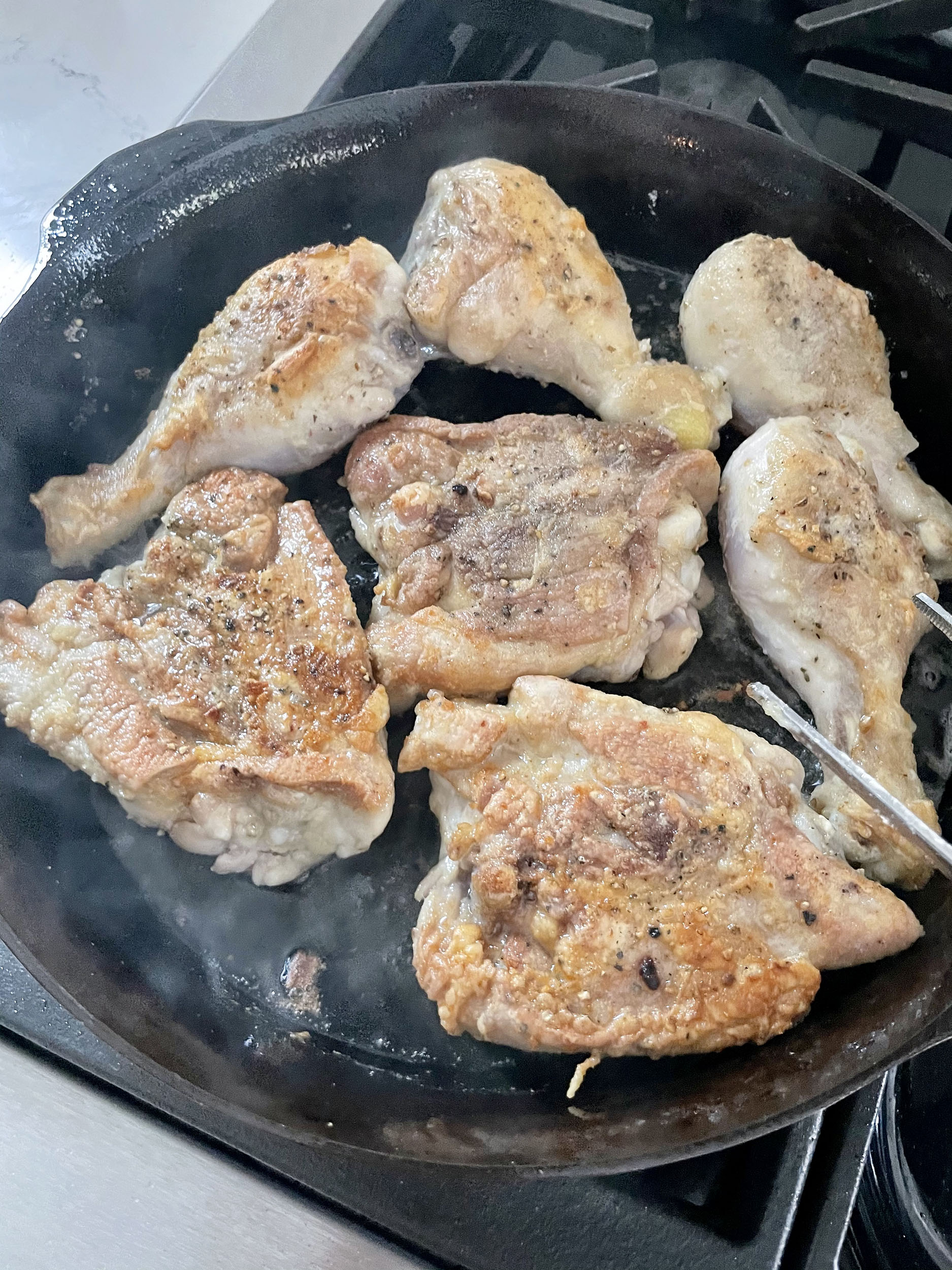 Chicken with Tomatoes Pancetta and Mozzarella » Djalali Cooks