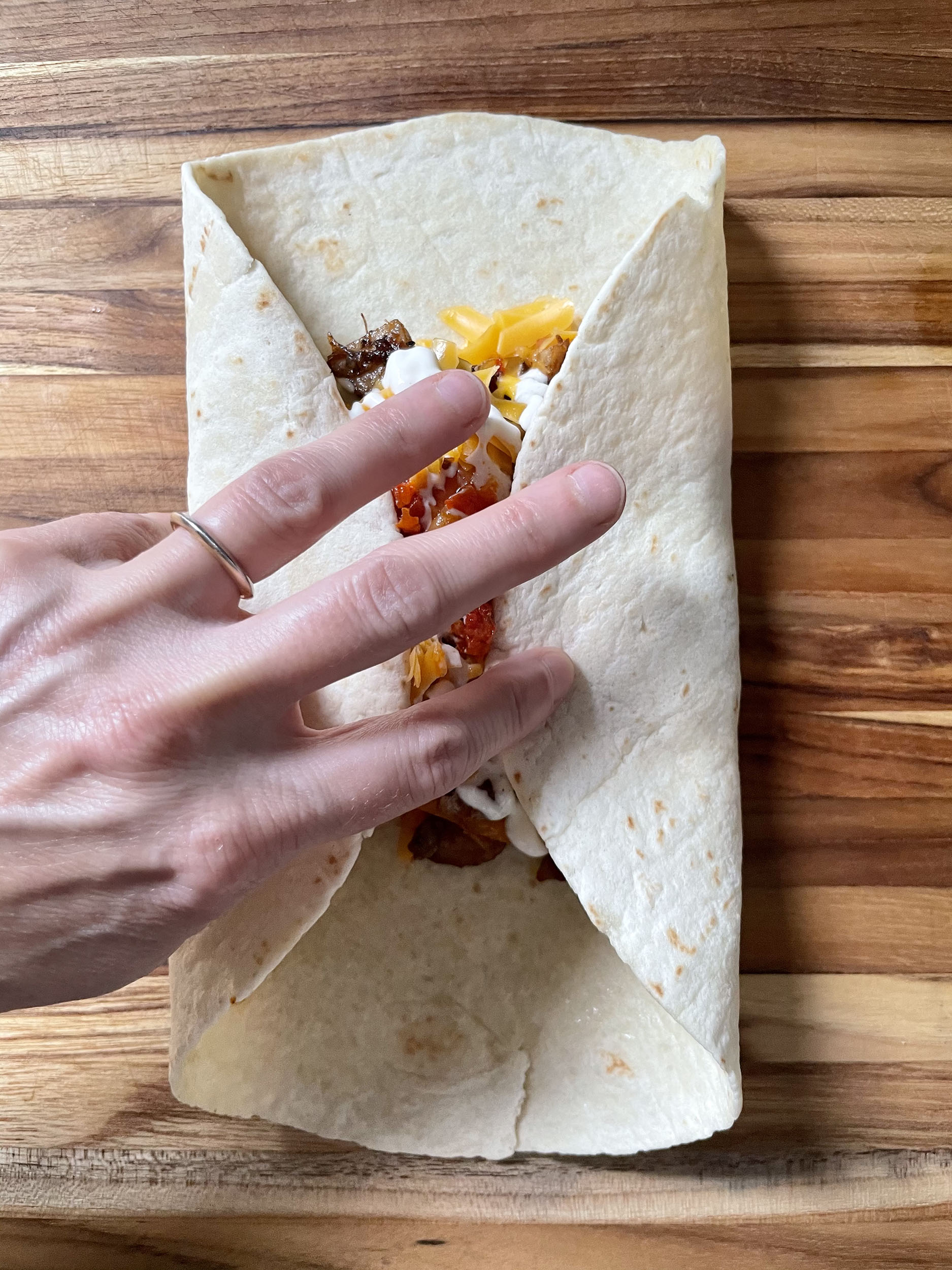 Clean Out the Fridge Breakfast Burrito » Djalali Cooks